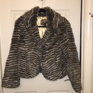 Juniors zebra print short faux fur jacket.NWT